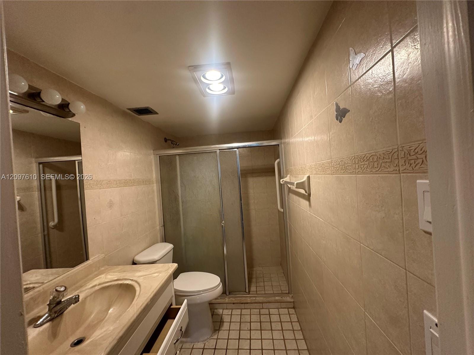 919 Hillcrest Drive 407 — photo 8