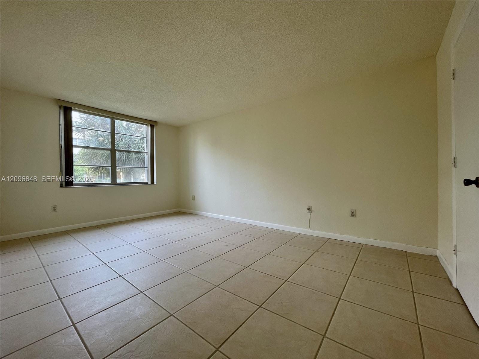 9310 Fontainebleau Boulevard 207 — photo 6