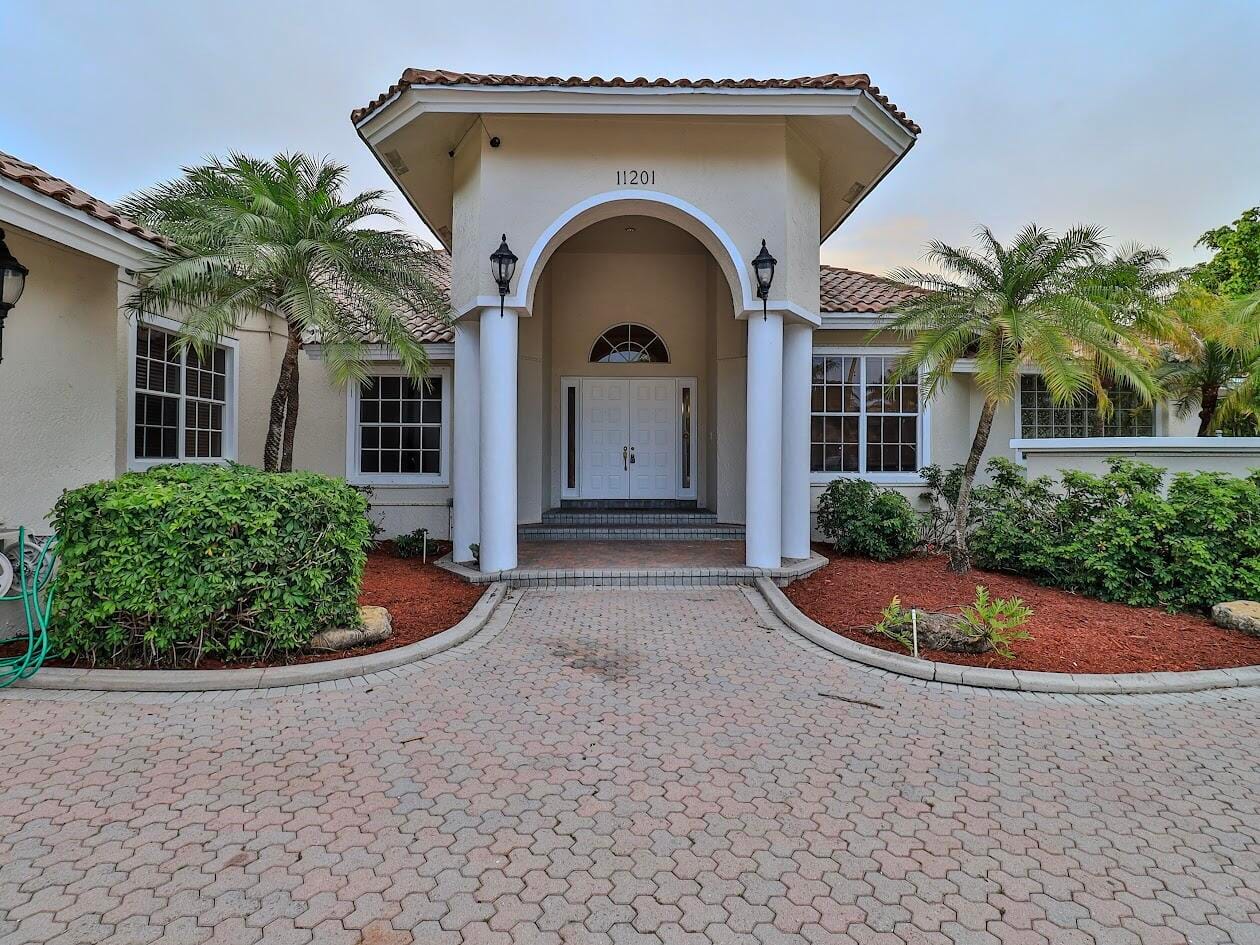 11201 NW 14TH Street, Plantation, FL 33323 photo 3