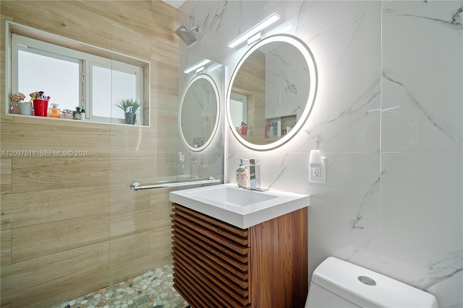 925 NE 4th Street, Hallandale Beach, FL 33009 photo 14
