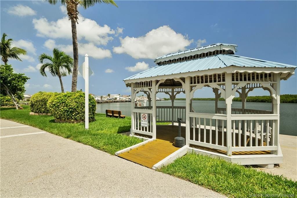 549 Nettles Boulevard, Jensen Beach, FL 34957 photo 16