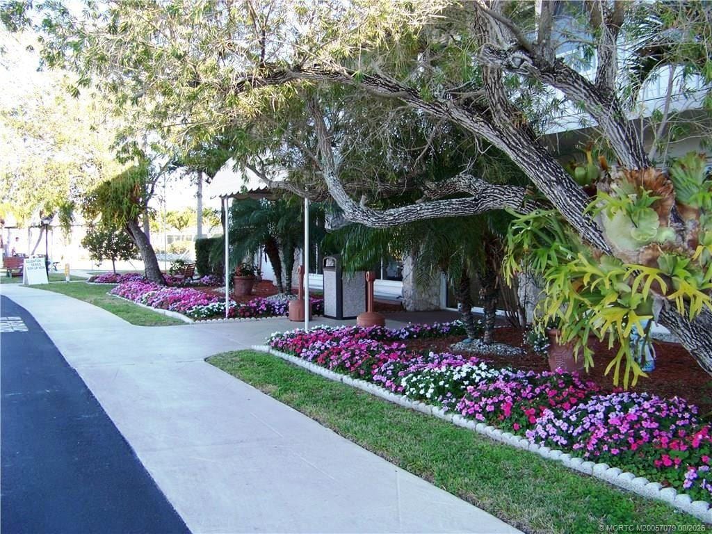 549 Nettles Boulevard, Jensen Beach, FL 34957 photo 19