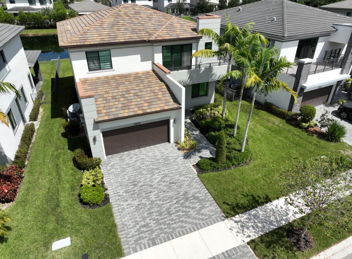 10805 PACIFICA Way — photo 3