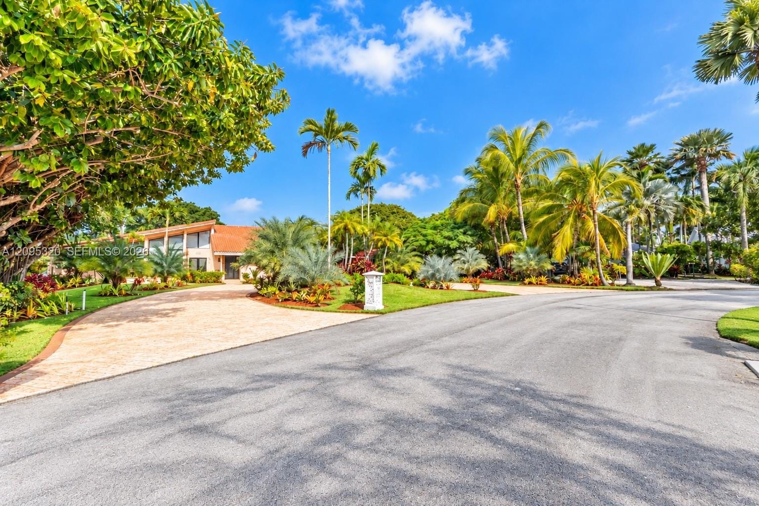 10204 SW 96th Court, Miami, FL 33176 photo 6