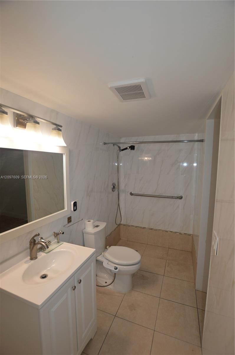 425 SE 11th Terrace 403, Dania Beach, FL 33004 photo 4