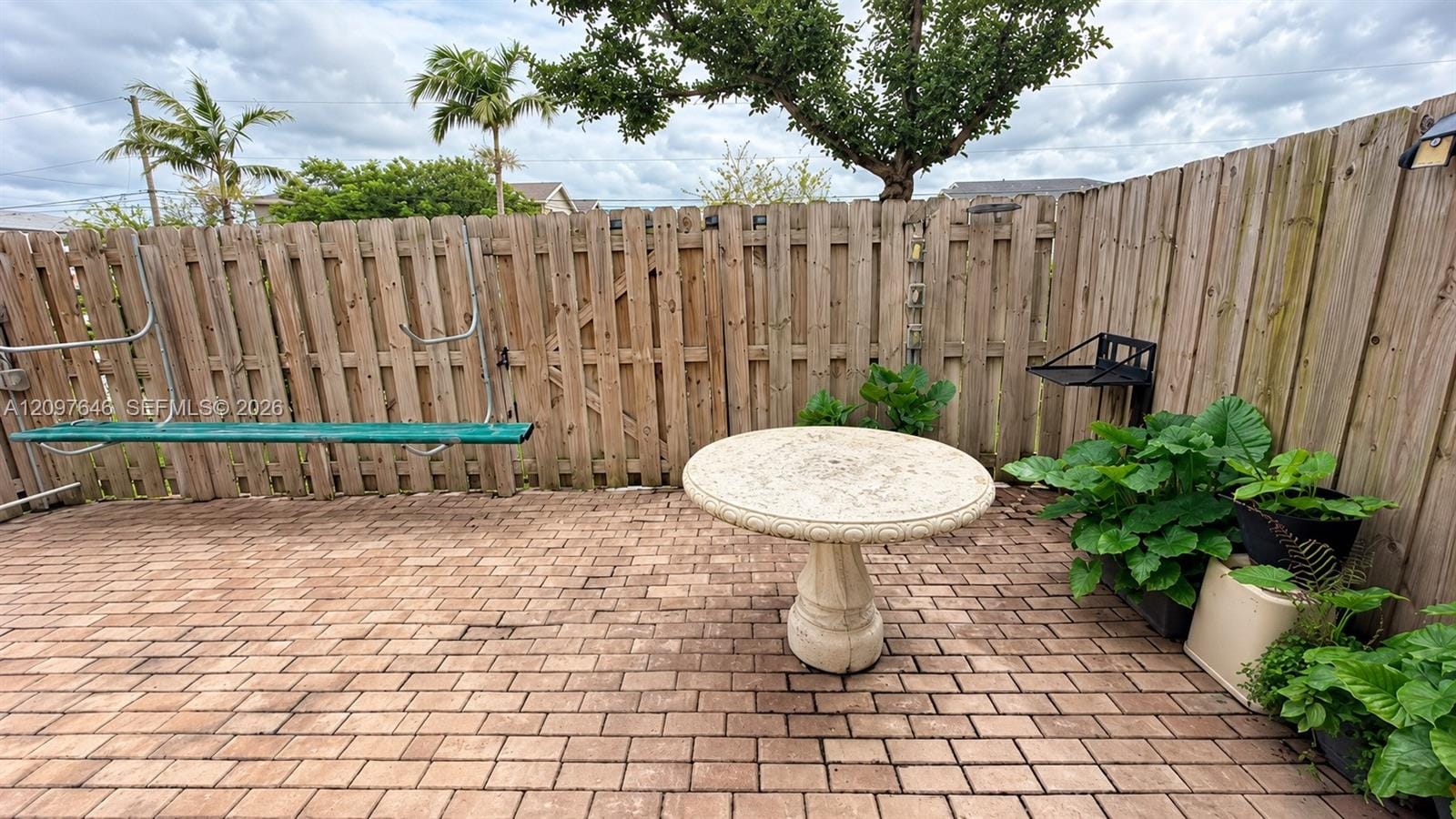 585 NE 5th Place 585, Florida City, FL 33034 photo 21