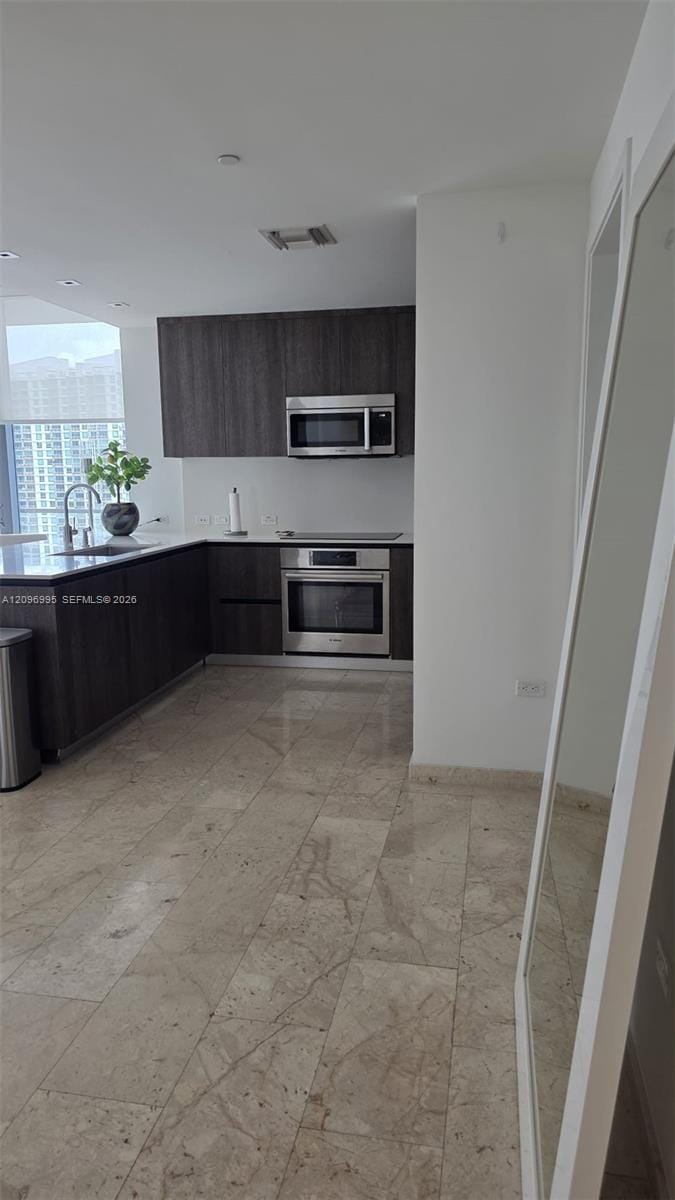 68 SE 6th Street 2412, Miami, FL 33131 photo 15