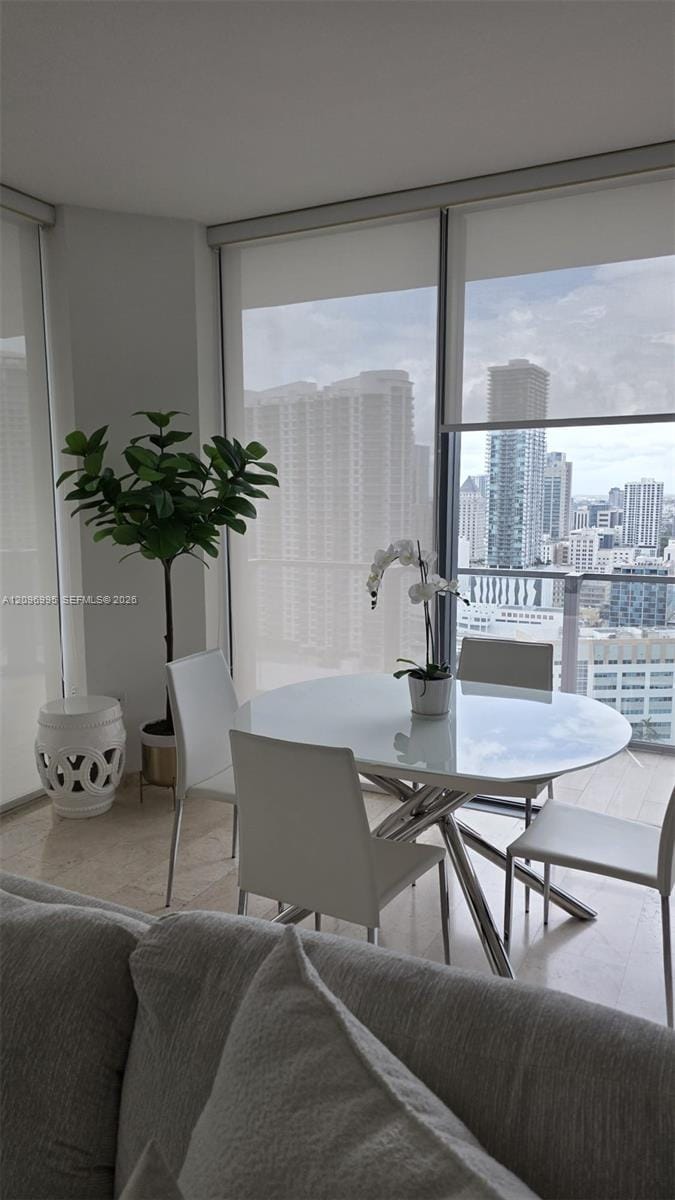 68 SE 6th Street 2412, Miami, FL 33131 photo 18