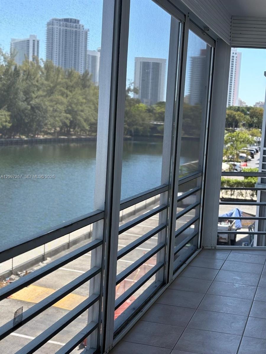400 Diplomat Parkway 308 — photo 2