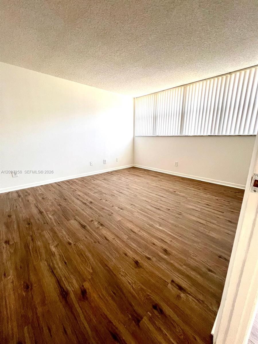700 NW 214th Street 411, Miami Gardens, FL 33169 photo 4