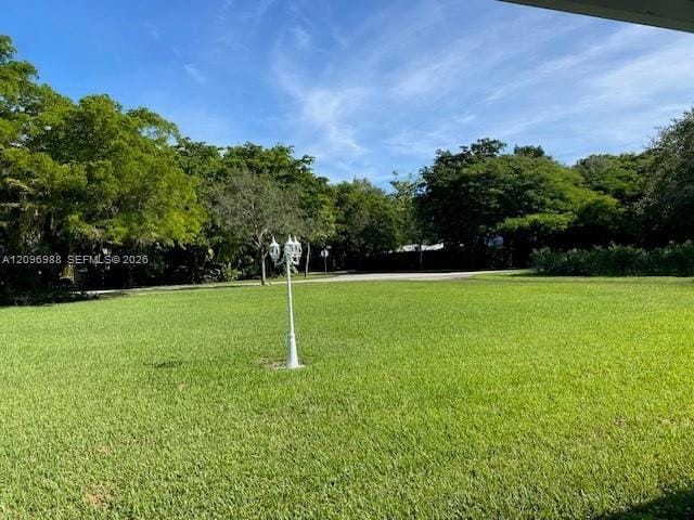 4 bedroom home for sale at 6800 124th, Pinecrest, FL 33156 — $9,400