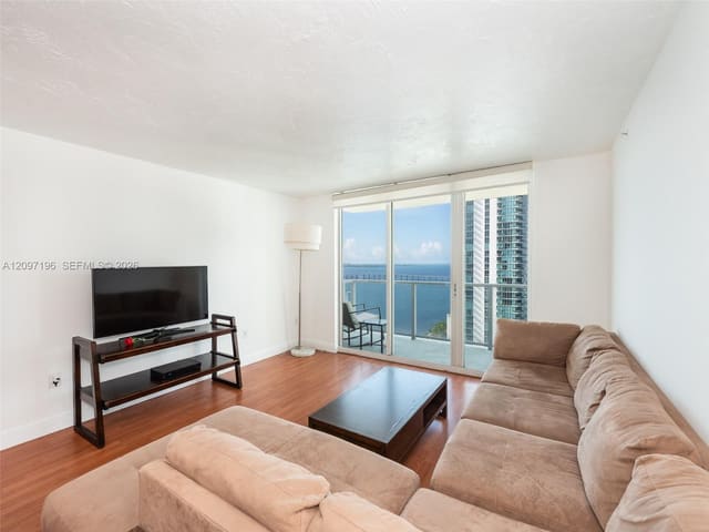 1155 Brickell Bay Drive 3403, Miami, FL 33131