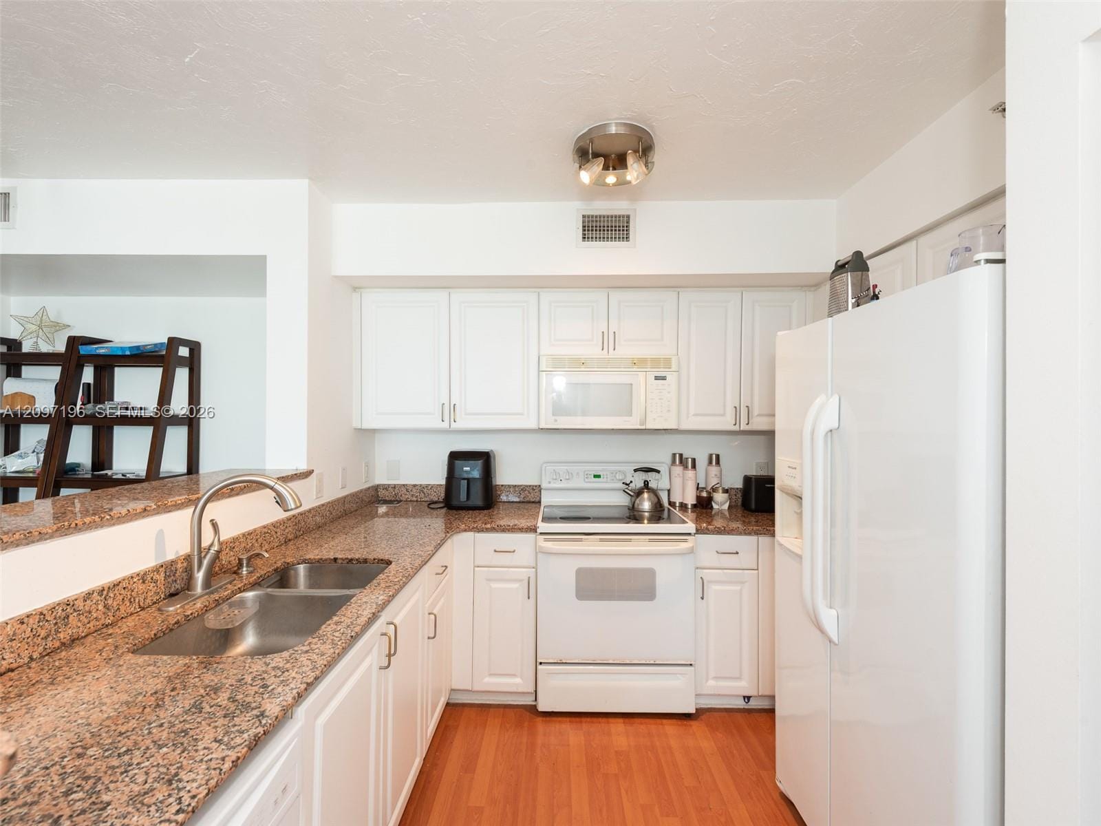 1155 Brickell Bay Drive 3403, Miami, FL 33131 photo 13