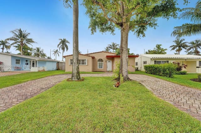 1506 Liberty Street, Hollywood, FL 33020