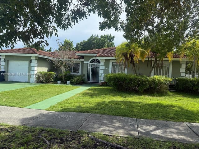 12642 SW 221st Street, Miami, FL 33170