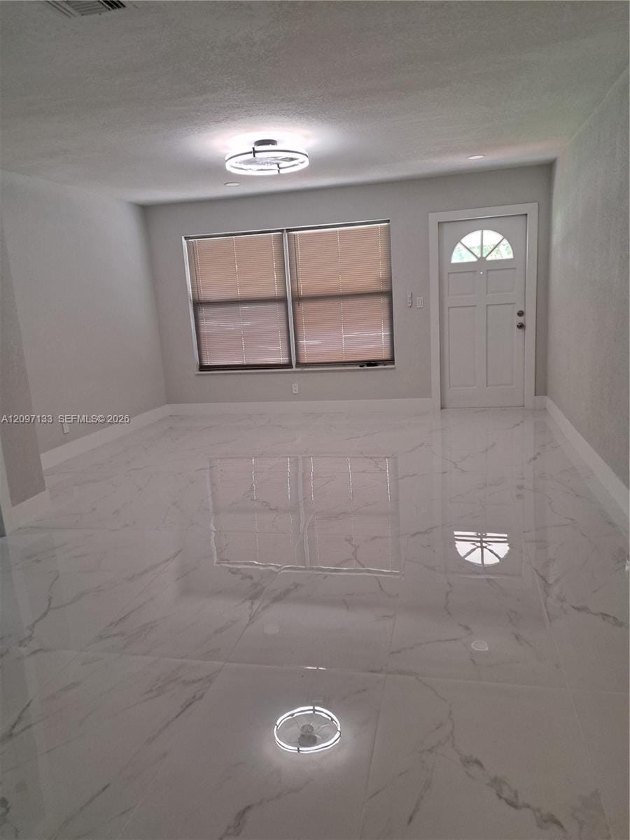 4982 SW 29th Terrace — photo 3