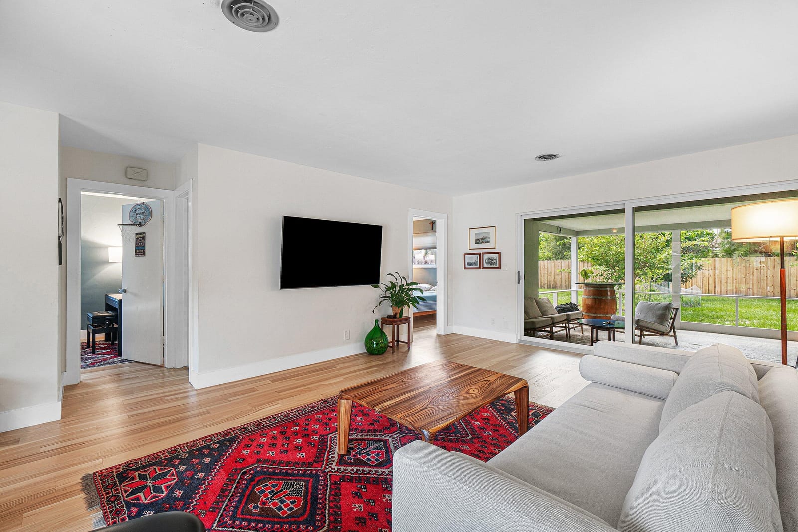 1244 SW 5th Street — photo 9
