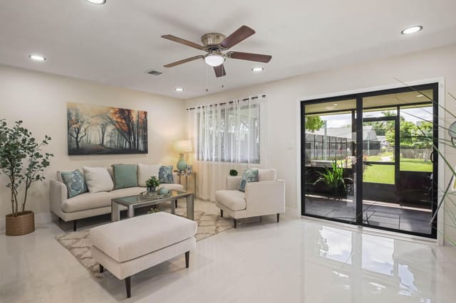 4605 Pier Drive, Greenacres, FL 33463