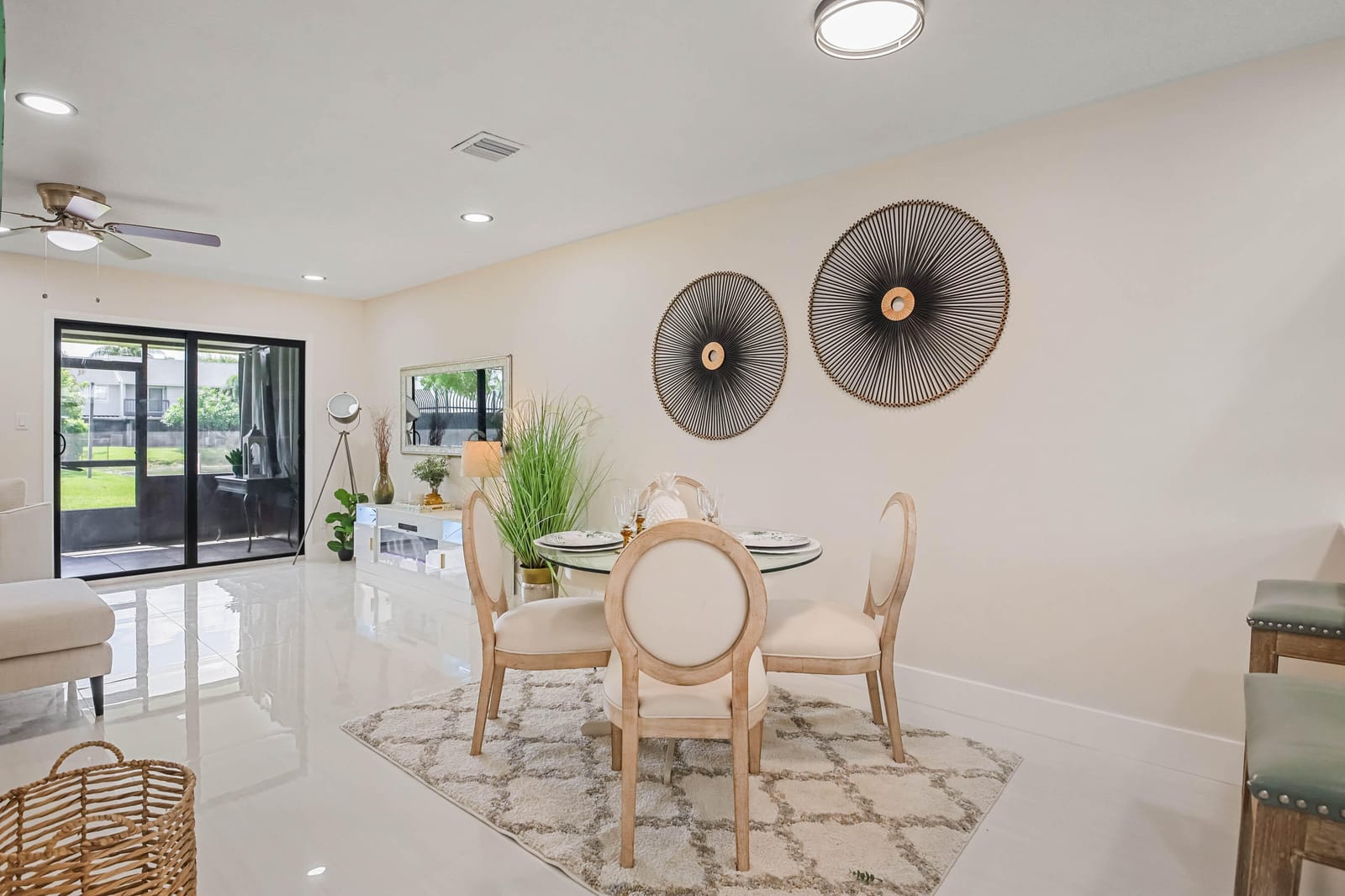 4605 Pier Drive — photo 8