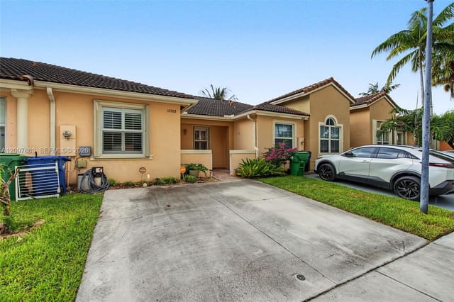 10908 SW 236th Terrace, Homestead, FL 33032