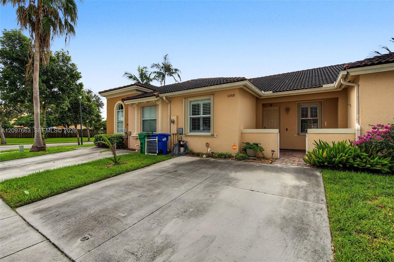 10908 SW 236th Terrace — photo 3
