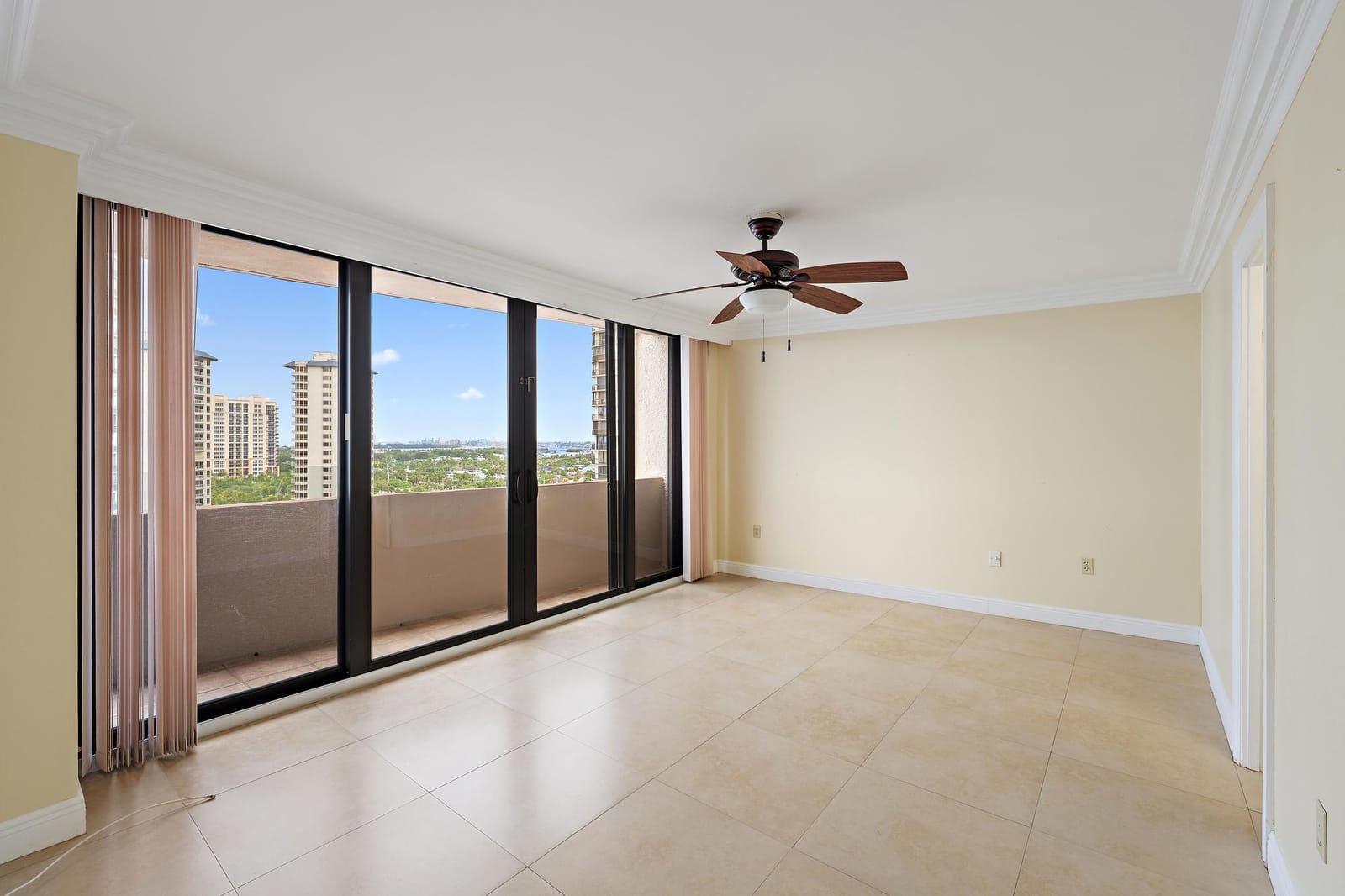 4200 N Ocean Drive 1-1404, Riviera Beach, FL 33404 photo 11