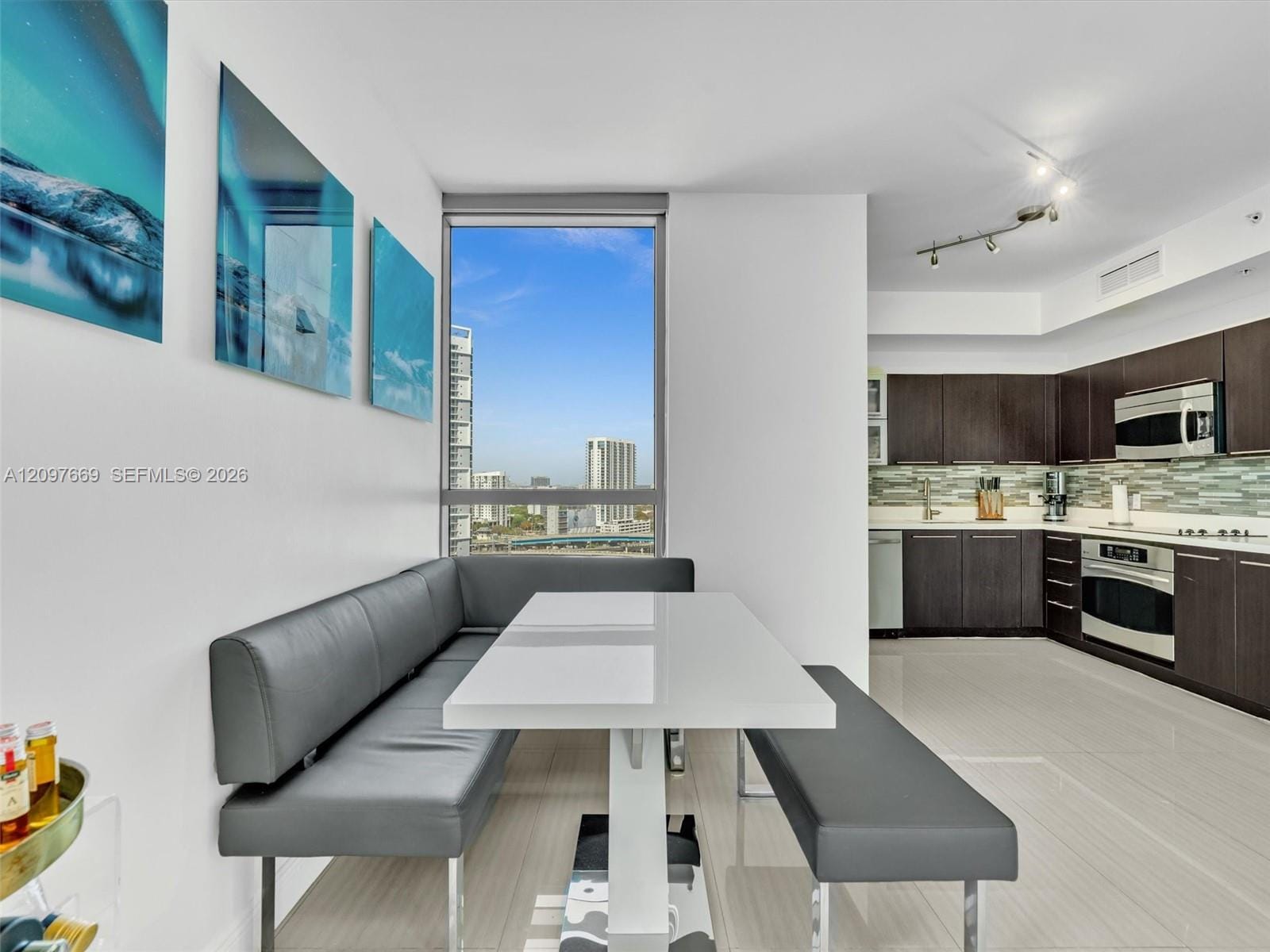 90 SW 3rd Street 2013, Miami, FL 33130 photo 14