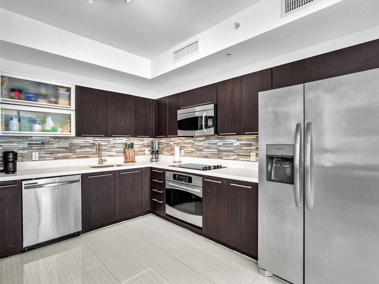 90 SW 3rd Street 2013, Miami, FL 33130 photo 29