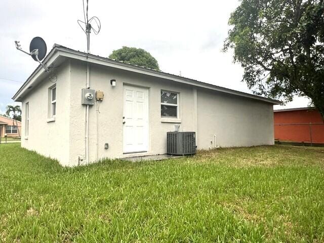488 E JORDAN Boulevard — photo 5