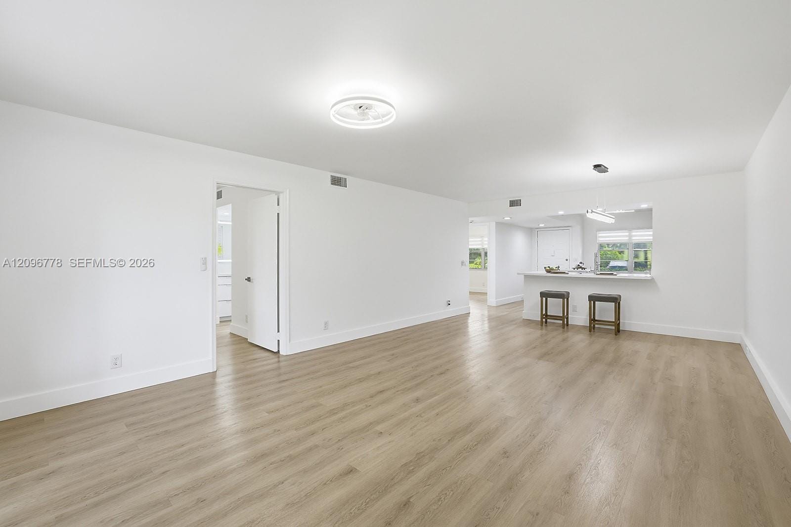 300 SW 130th Terrace 110B, Pembroke Pines, FL 33027 photo 3