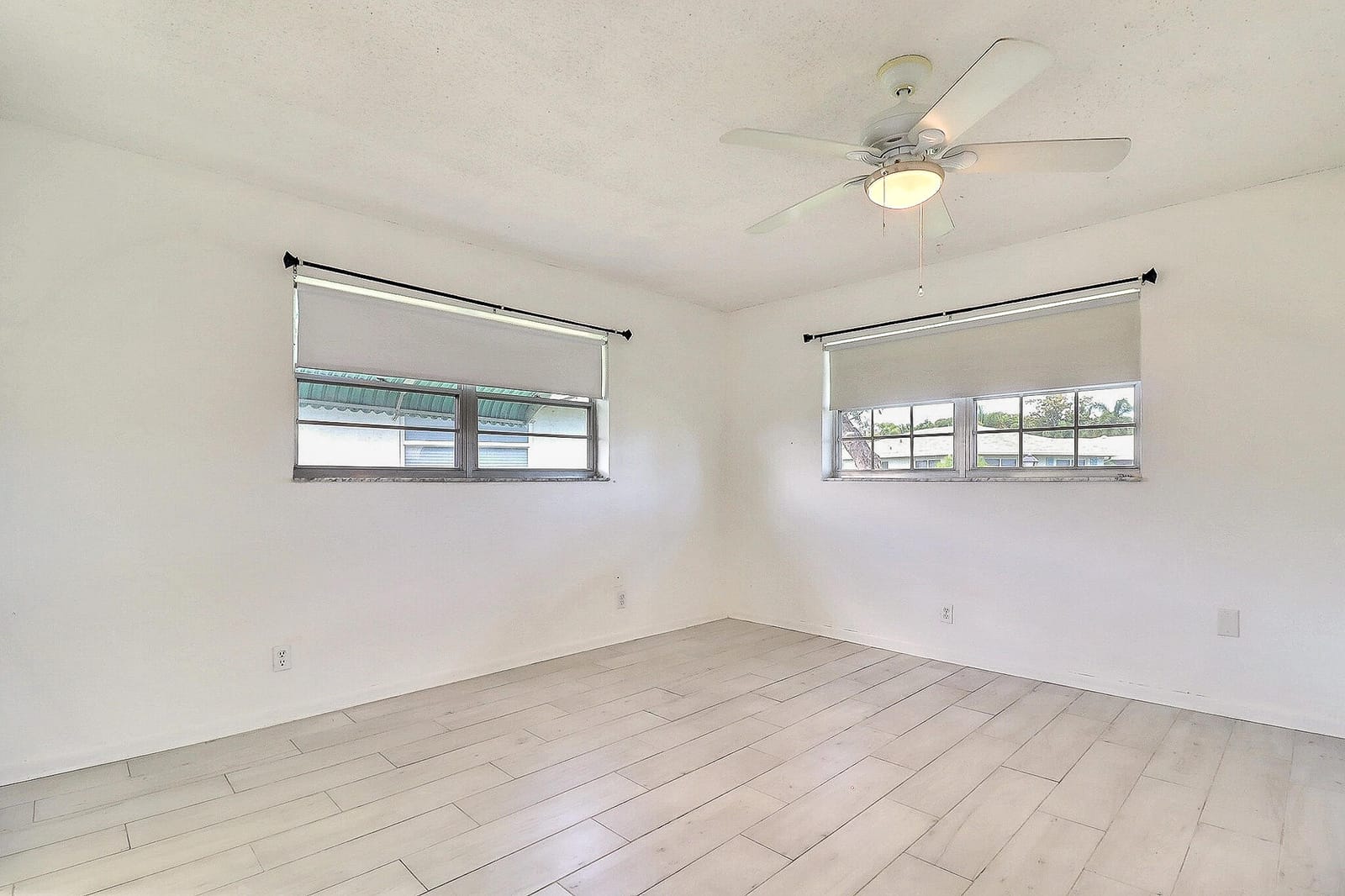 450 BLUEBIRD Lane — photo 12