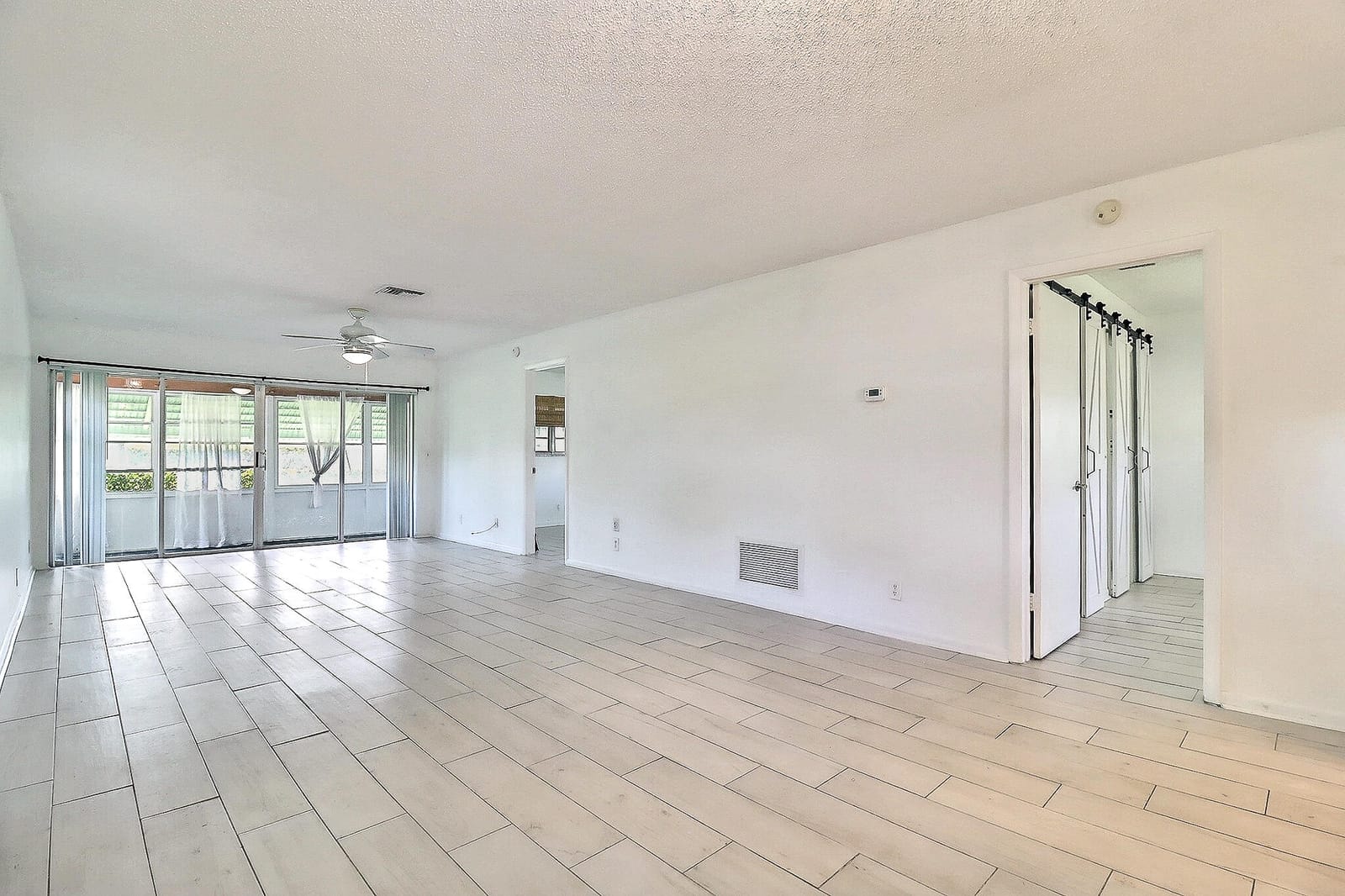 450 BLUEBIRD Lane — photo 5