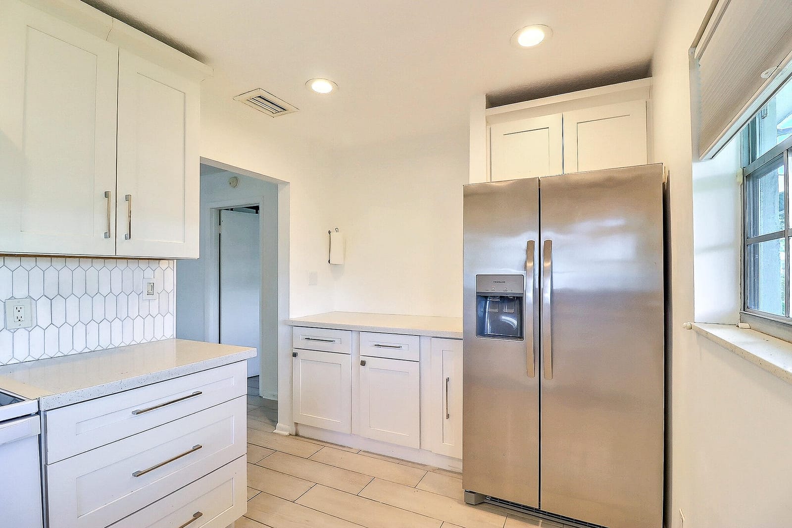 450 BLUEBIRD Lane — photo 10