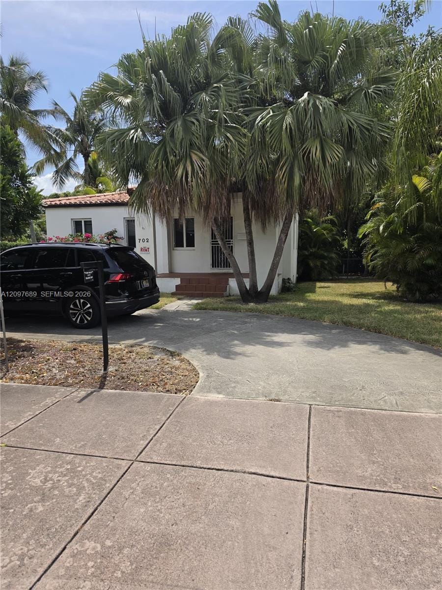 702 Boabadilla Street, Coral Gables, FL 33134
