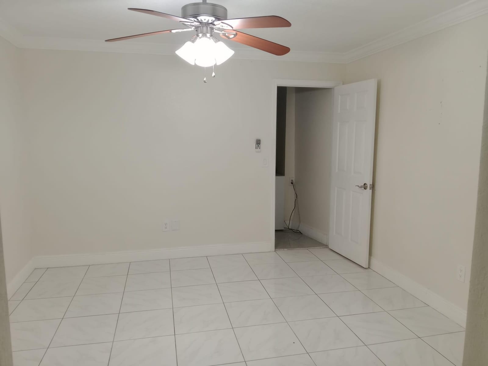 110 W Rubber Tree Drive EFFICIENCY A, Greenacres, FL 33467 photo 2