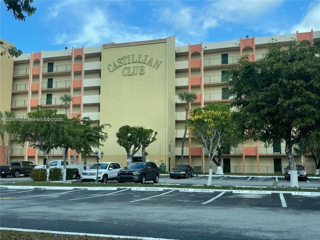 9405 W Flagler Street 406, Miami, FL 33174