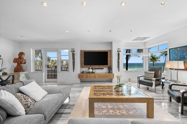 101 S Fort Lauderdale Beach Boulevard 208, Fort Lauderdale, FL 33316