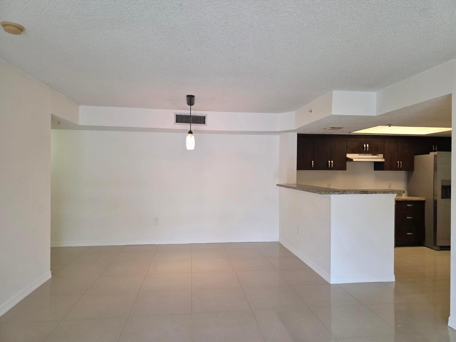 5055 WILES Road 207 — photo 6
