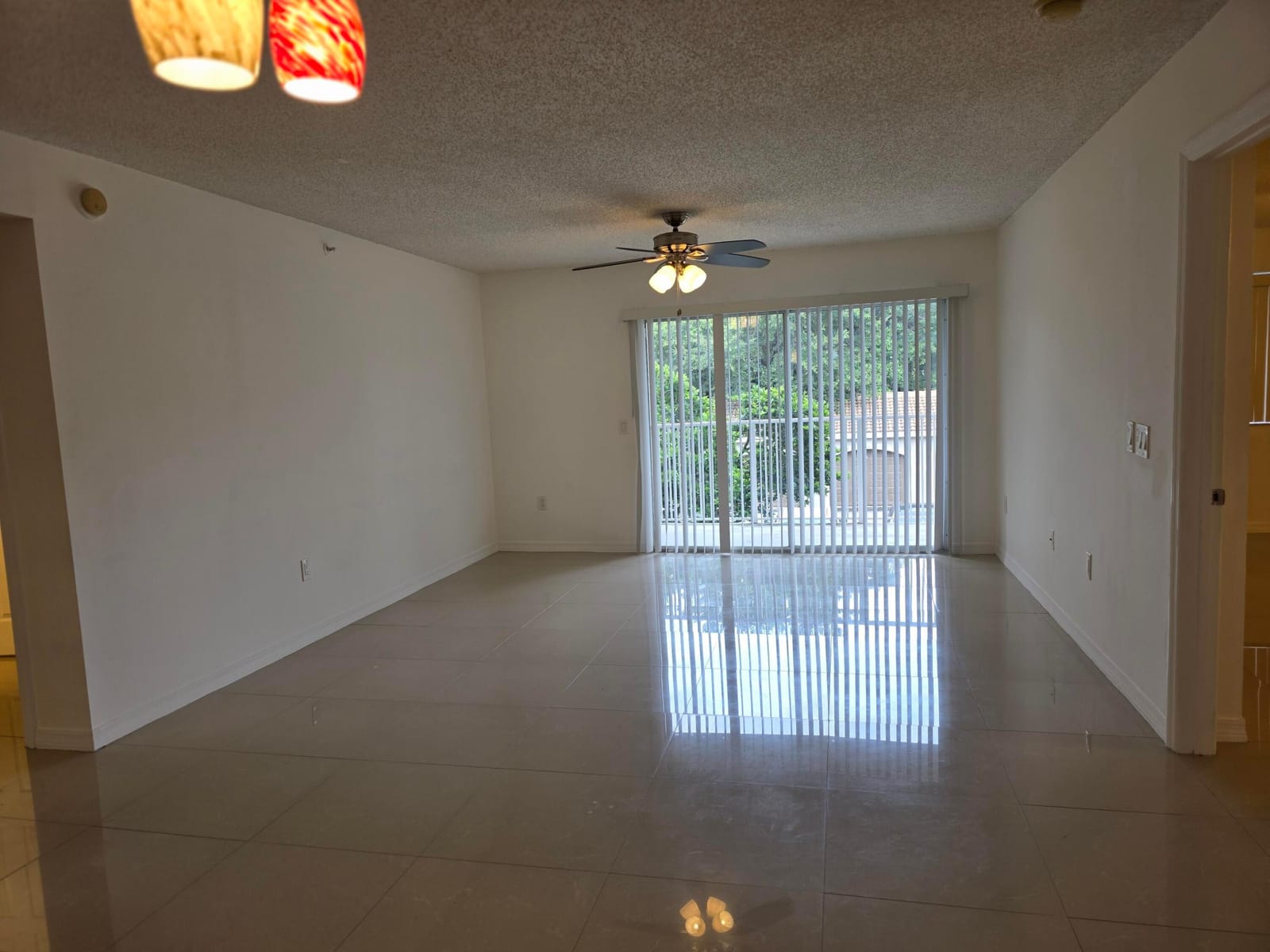 5055 WILES Road 207 — photo 9
