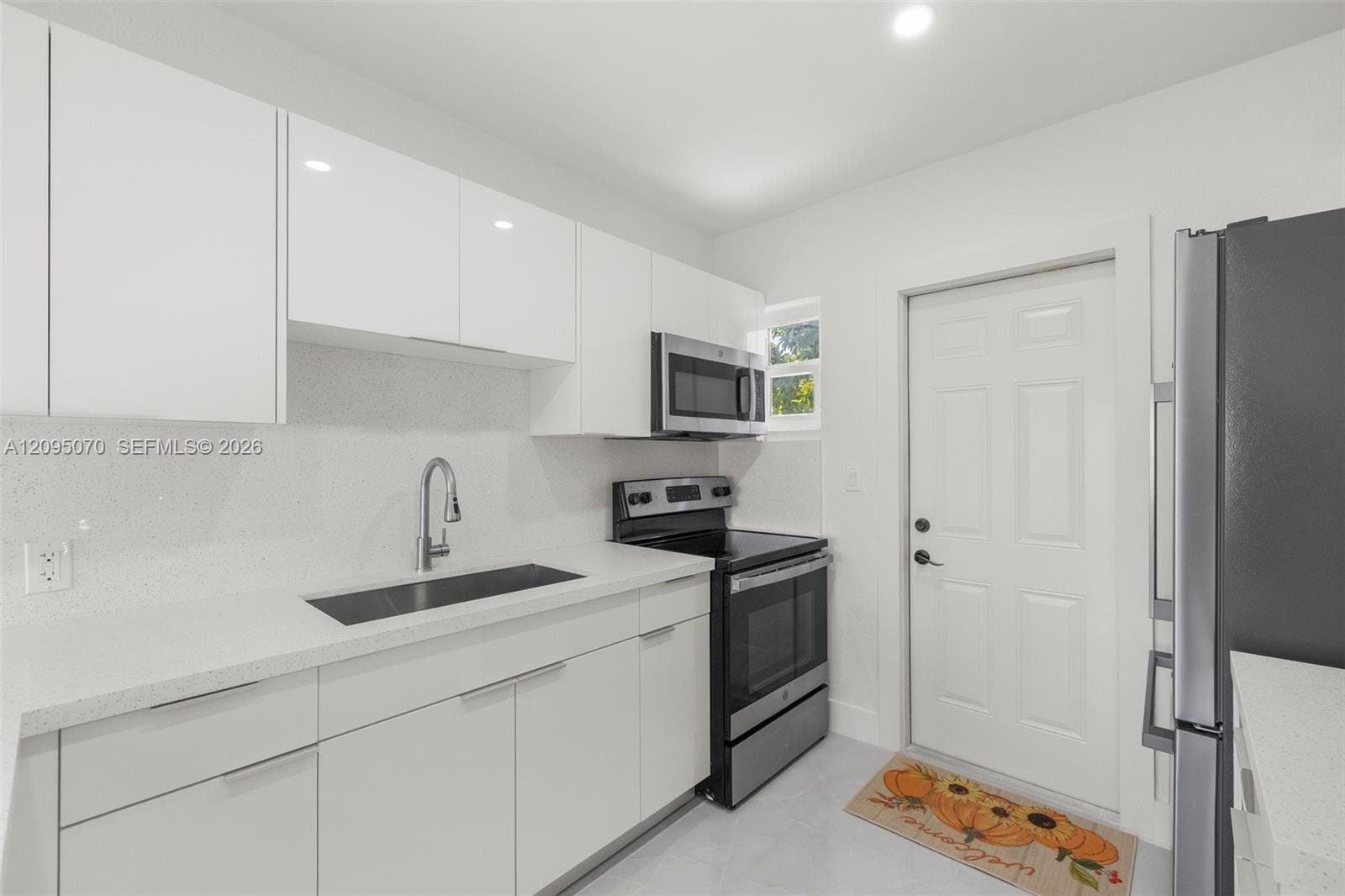10930 SW 216th Street, Miami, FL 33170 photo 14
