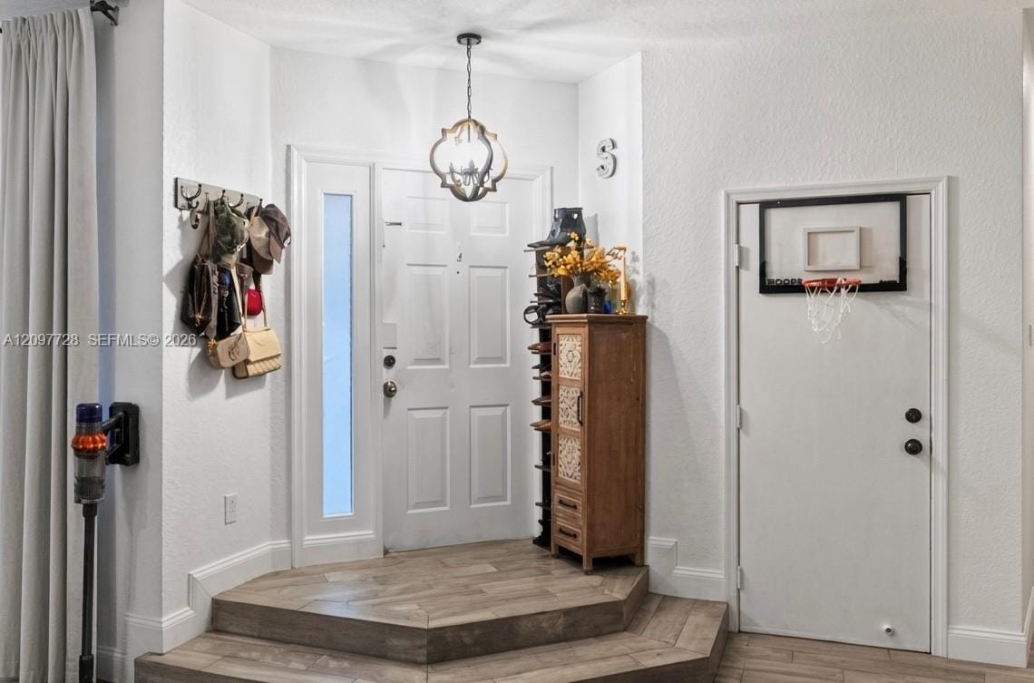 5402 W Queenship Court — photo 4