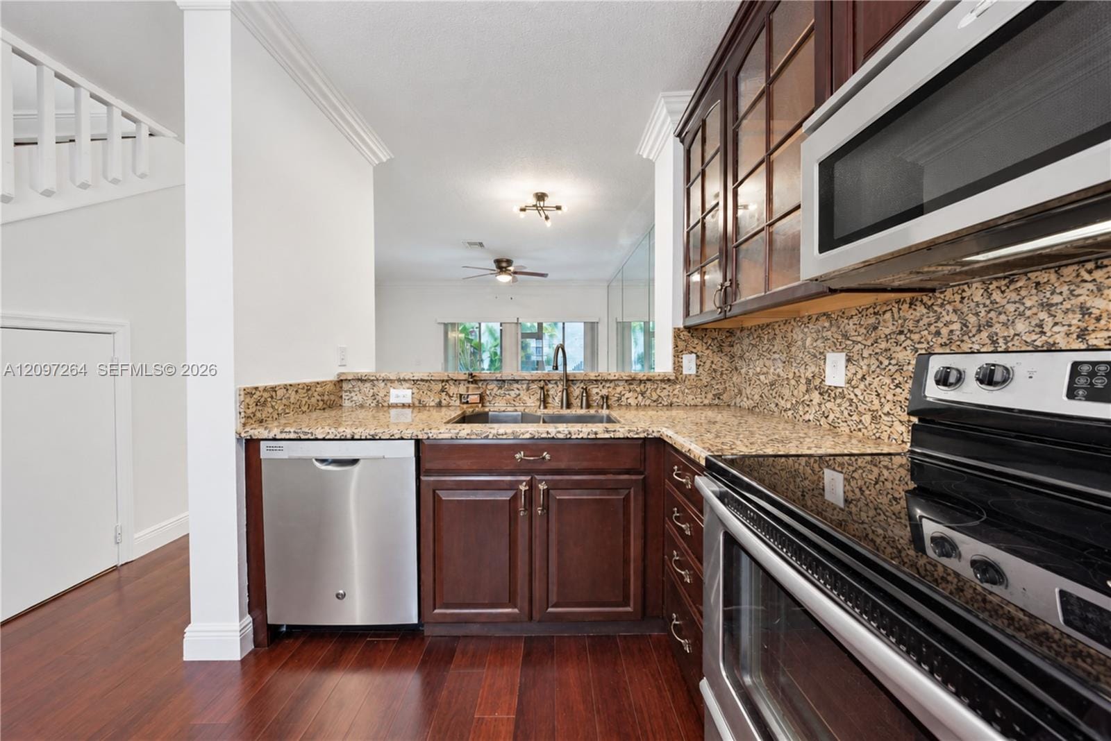 716 SW 122nd Avenue — photo 10