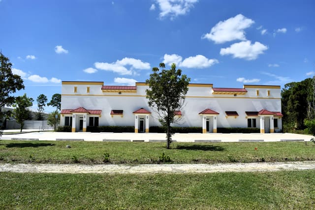2134 And 2174 NW Commerce Lakes Drive NW, Port St. Lucie, FL