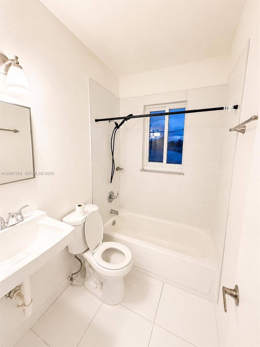 384 Tamiami Canal Road 2, Miami, FL 33144 photo 5