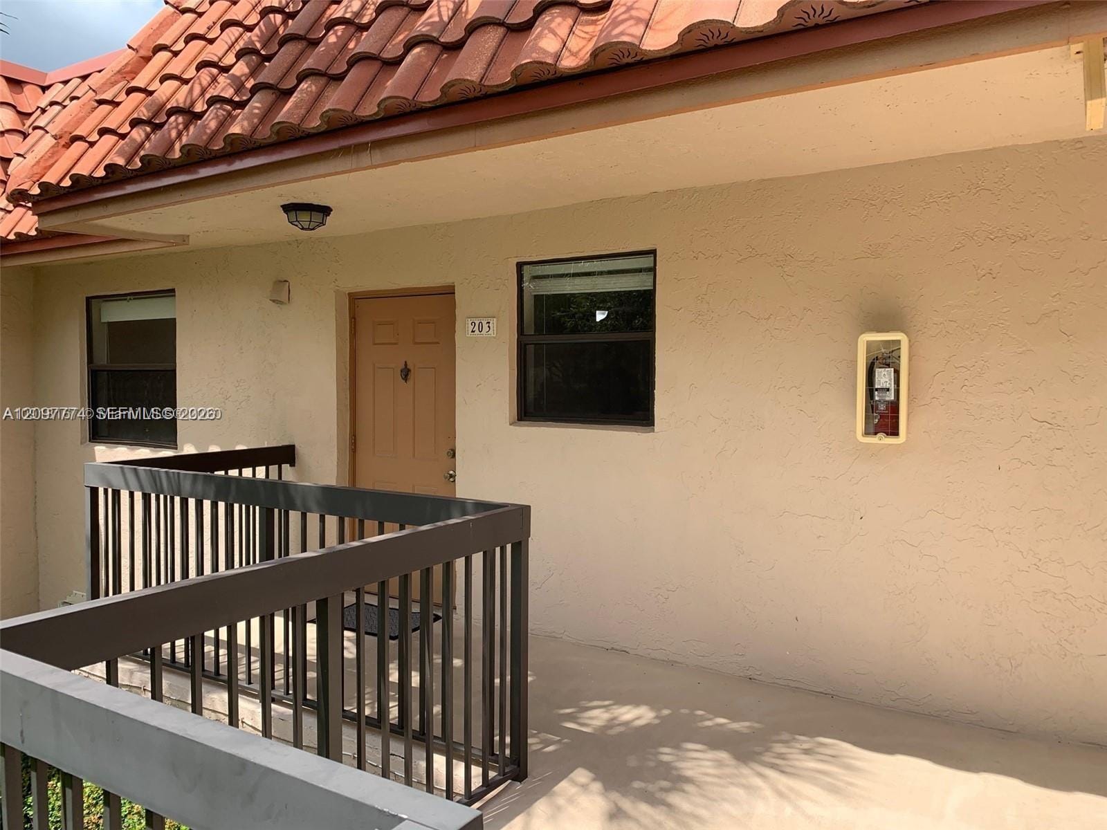 15705 W Waterside Circle 203, Sunrise, FL 33326 photo 2