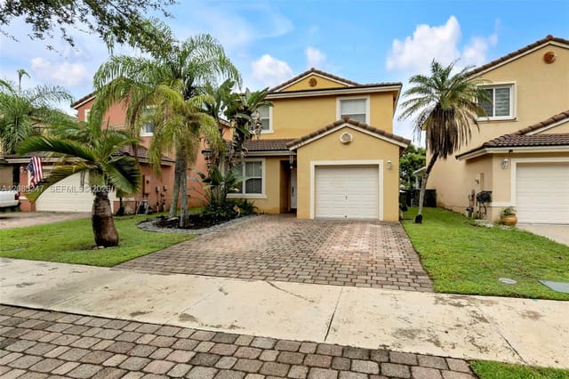 1481 SE 20th Road, Homestead, FL 33035