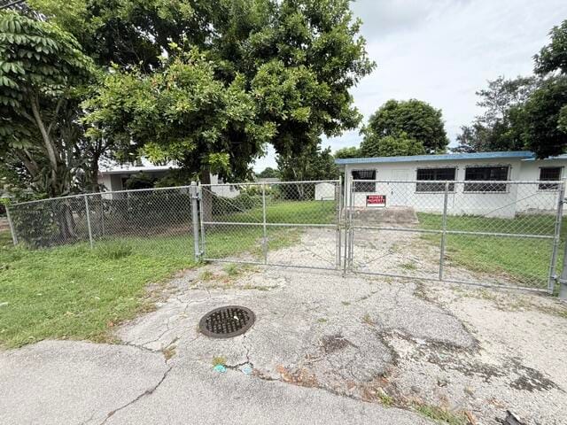 1421 NW Avenue D, Belle Glade, FL 33430 photo 2