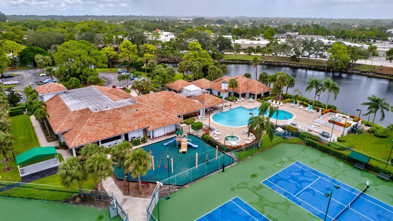 117 HAMMOCKS Court, Greenacres, FL 33413 photo 25