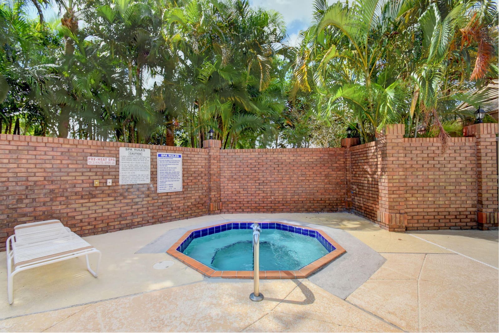117 HAMMOCKS Court, Greenacres, FL 33413 photo 27