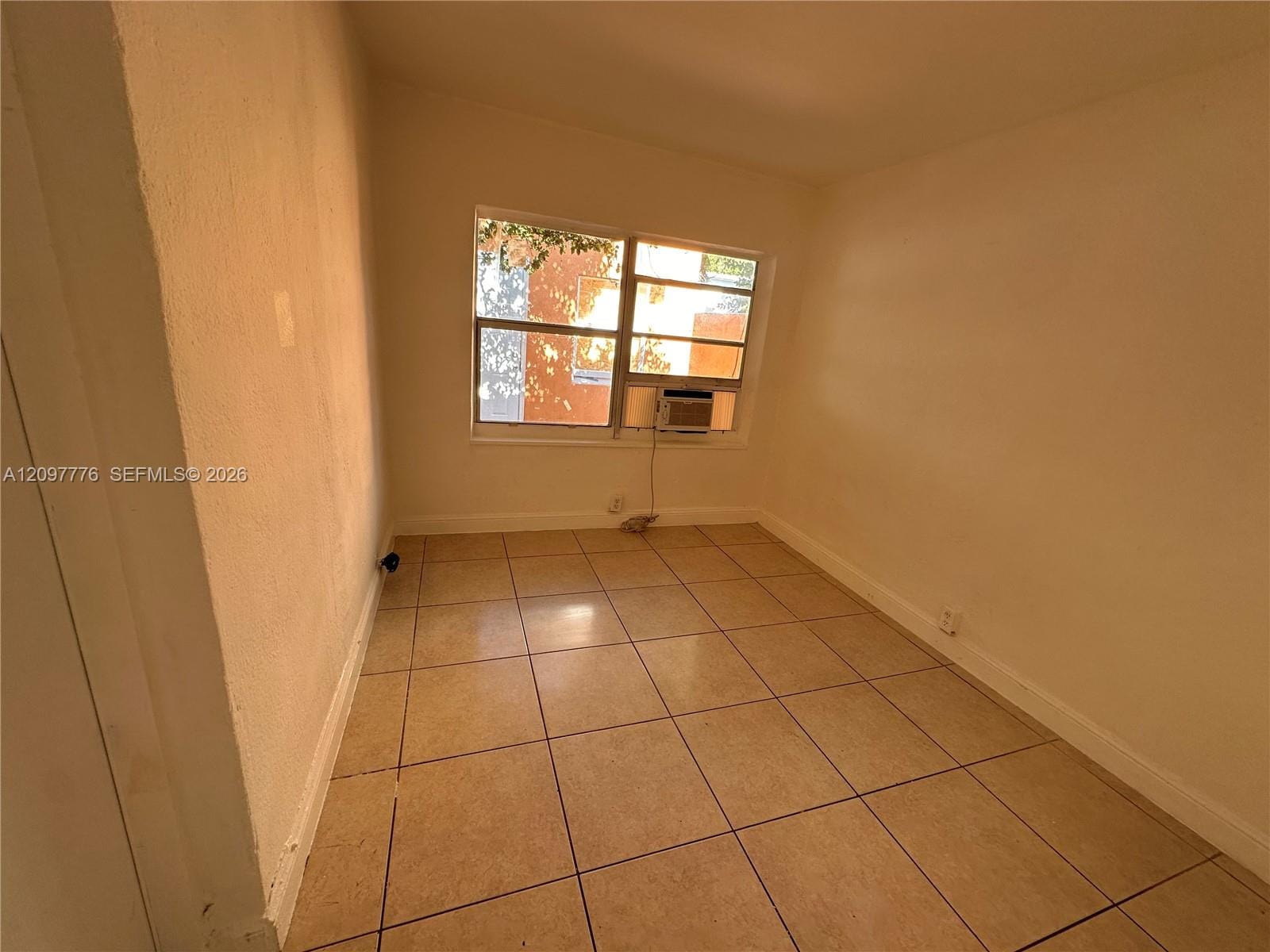 1429 SW 3rd Street 5 — photo 8